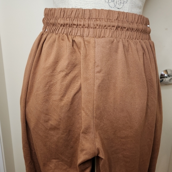 Casual jogger pants - Picture 6 of 8